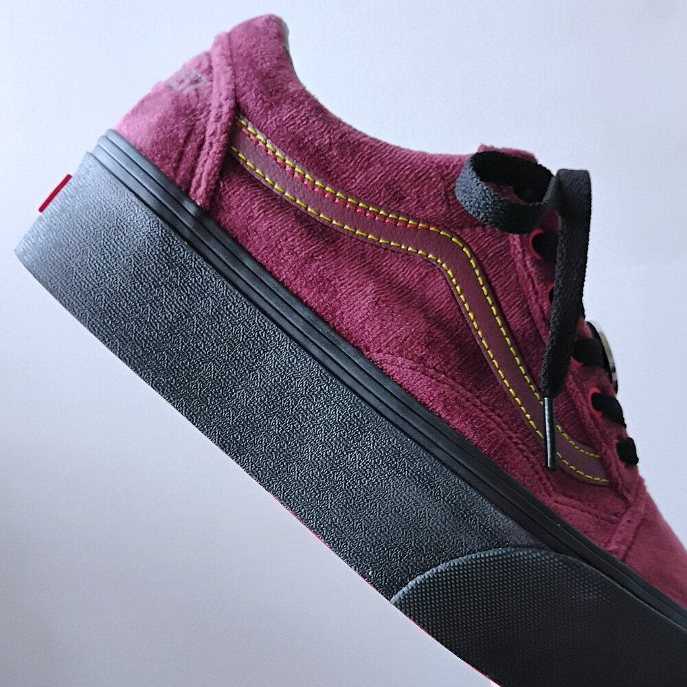 Vans Women's Vans x Disney Old Skool Stackform 'Poison Apple' in Mahogany Velvet - Picture 6 of 16